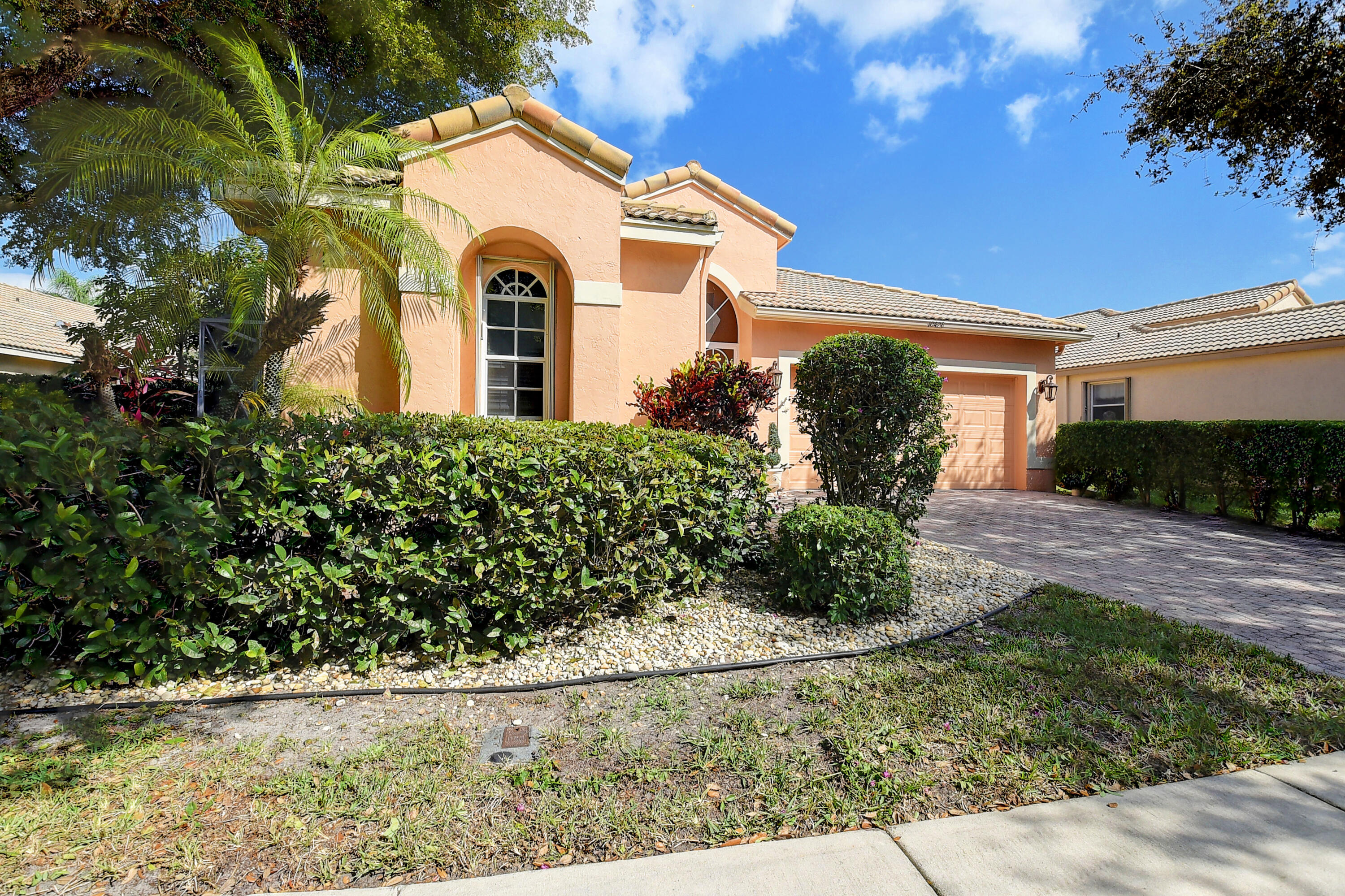 10428 Gold Leaf Drive