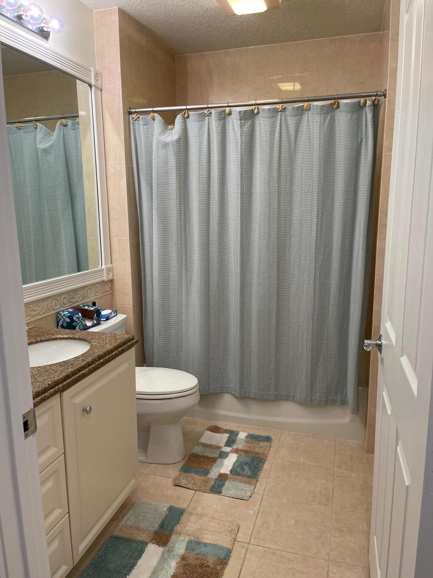 4 Harbour Isle East Drive Unit: 202