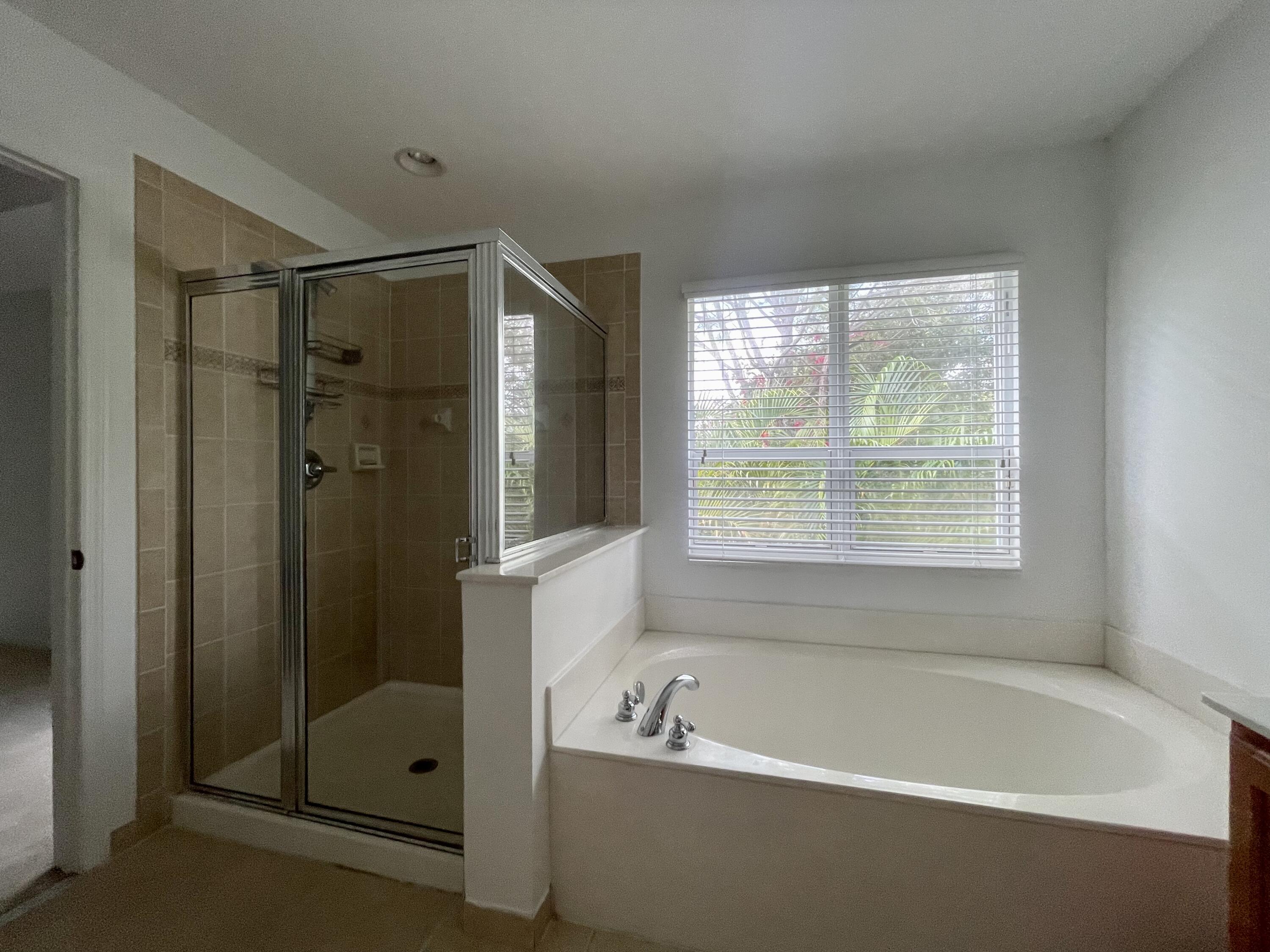 9085 Villa Palma Lane