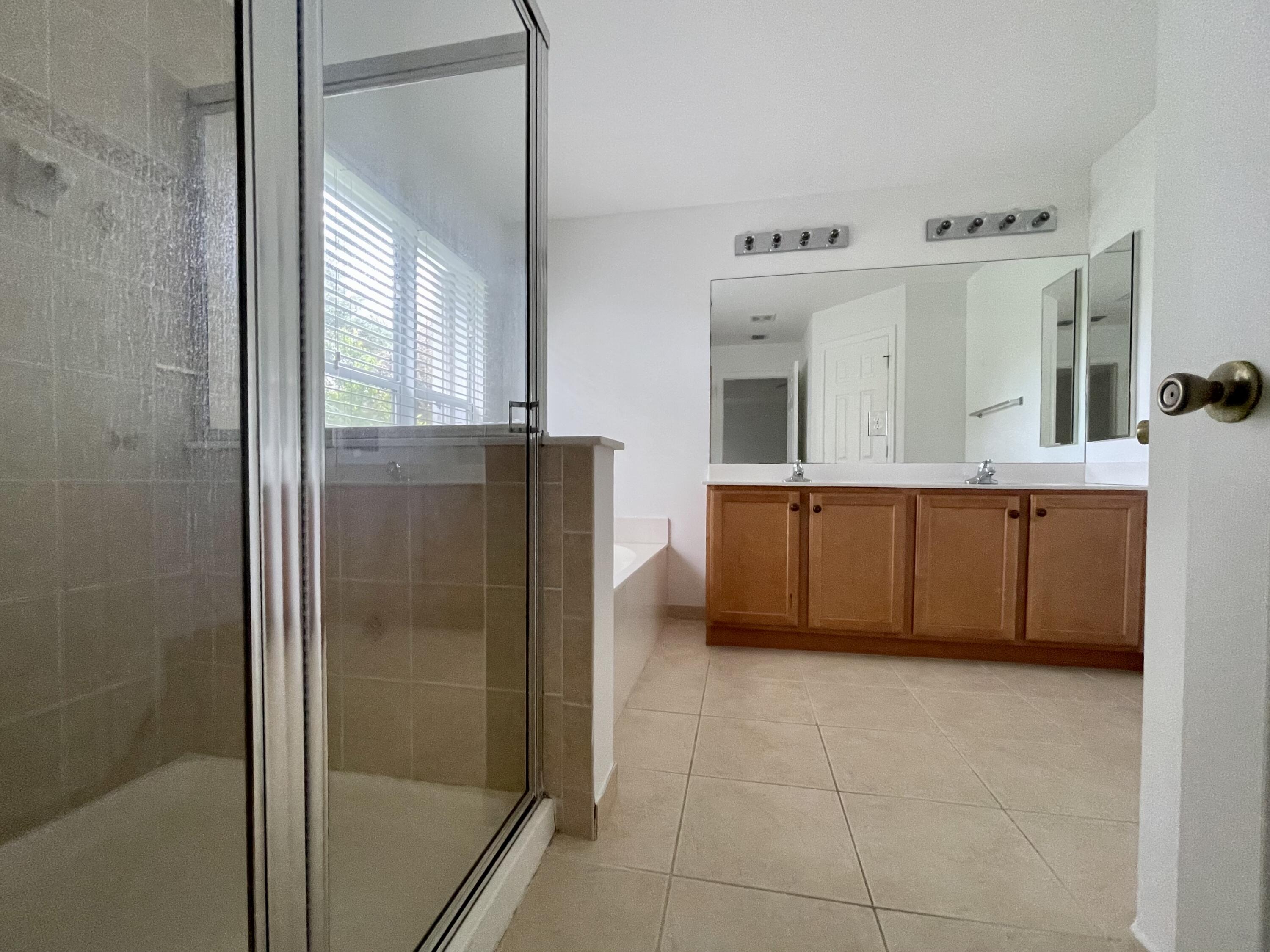 9085 Villa Palma Lane