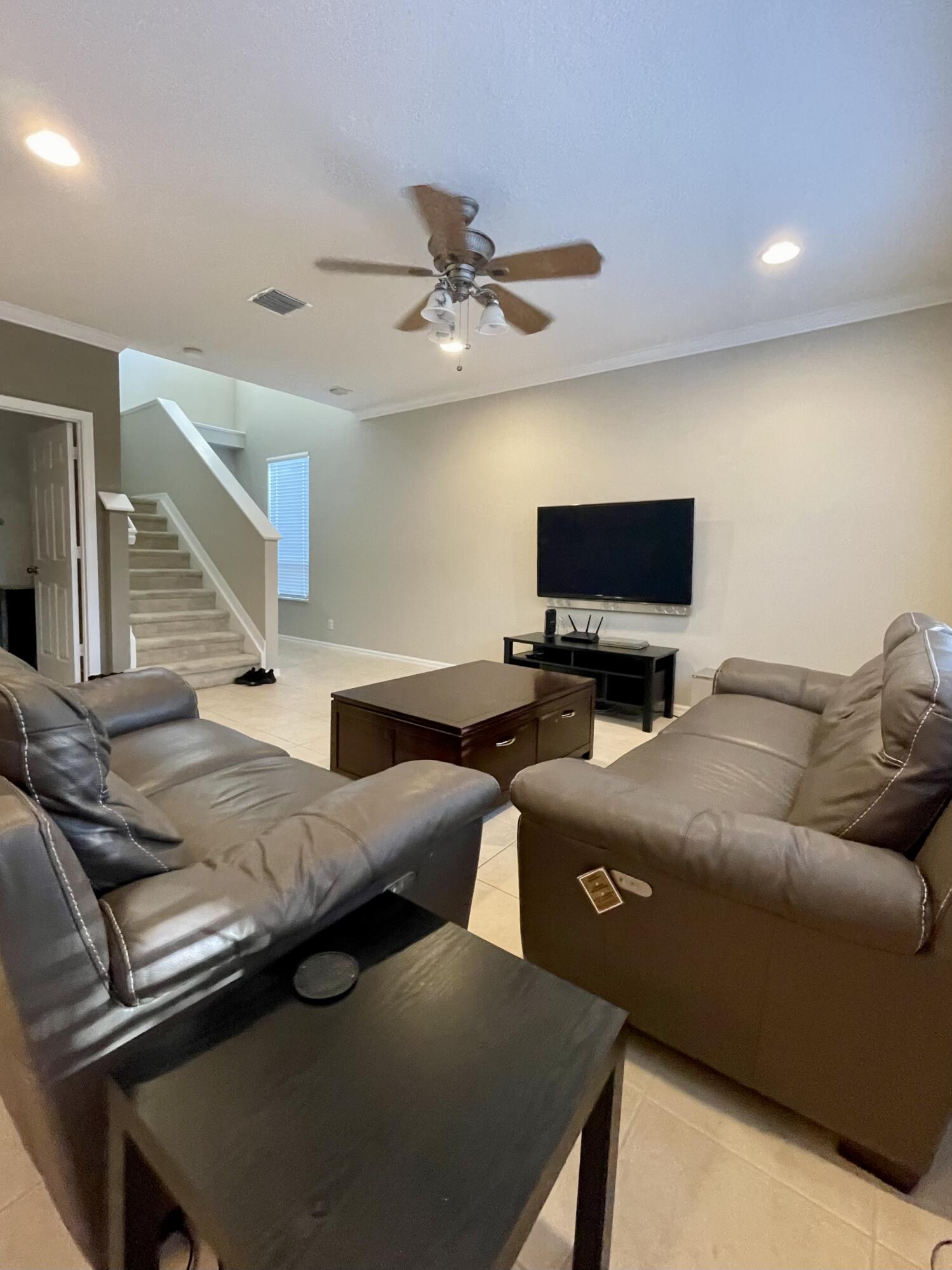 9085 Villa Palma Lane