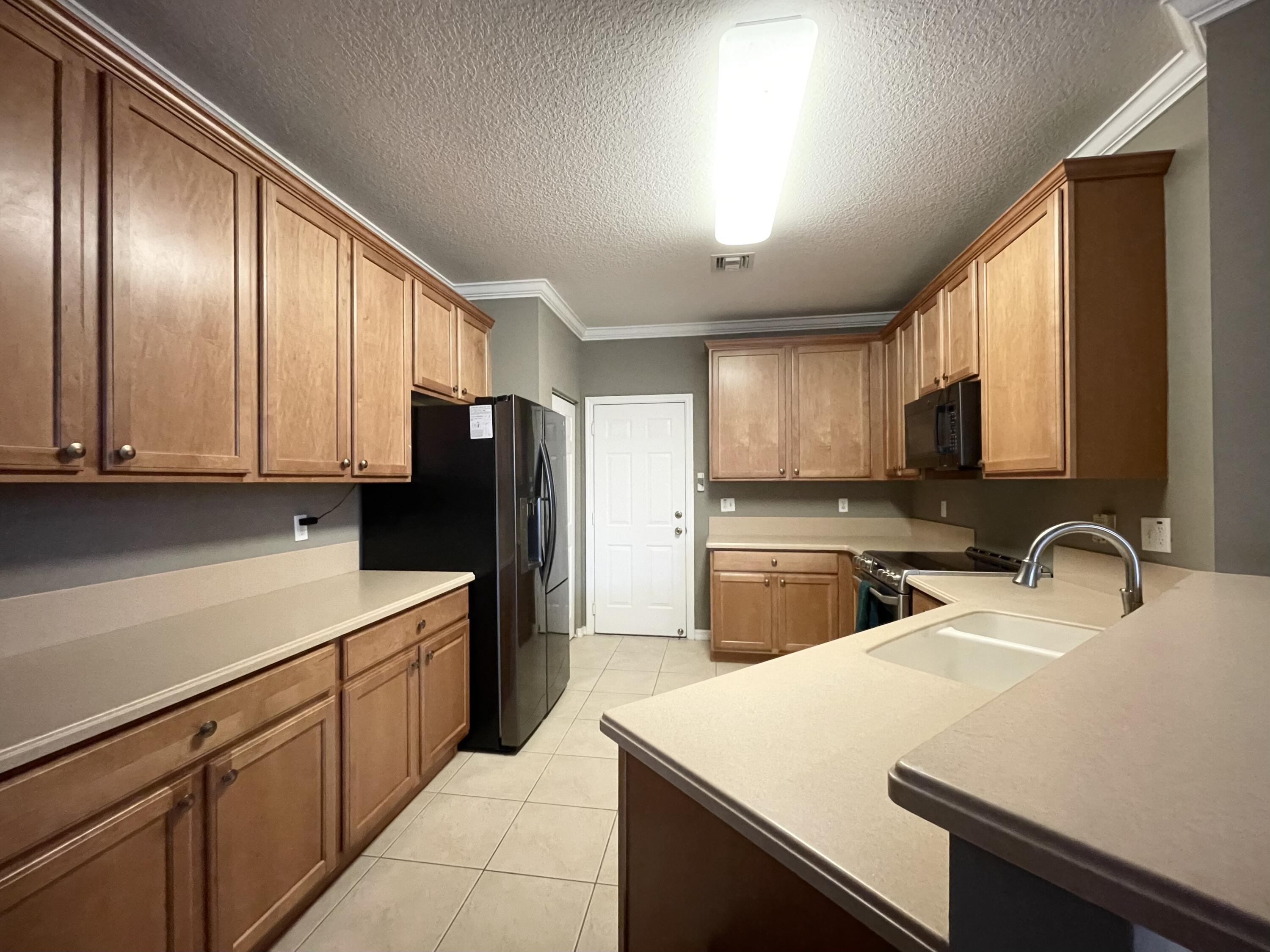 9085 Villa Palma Lane