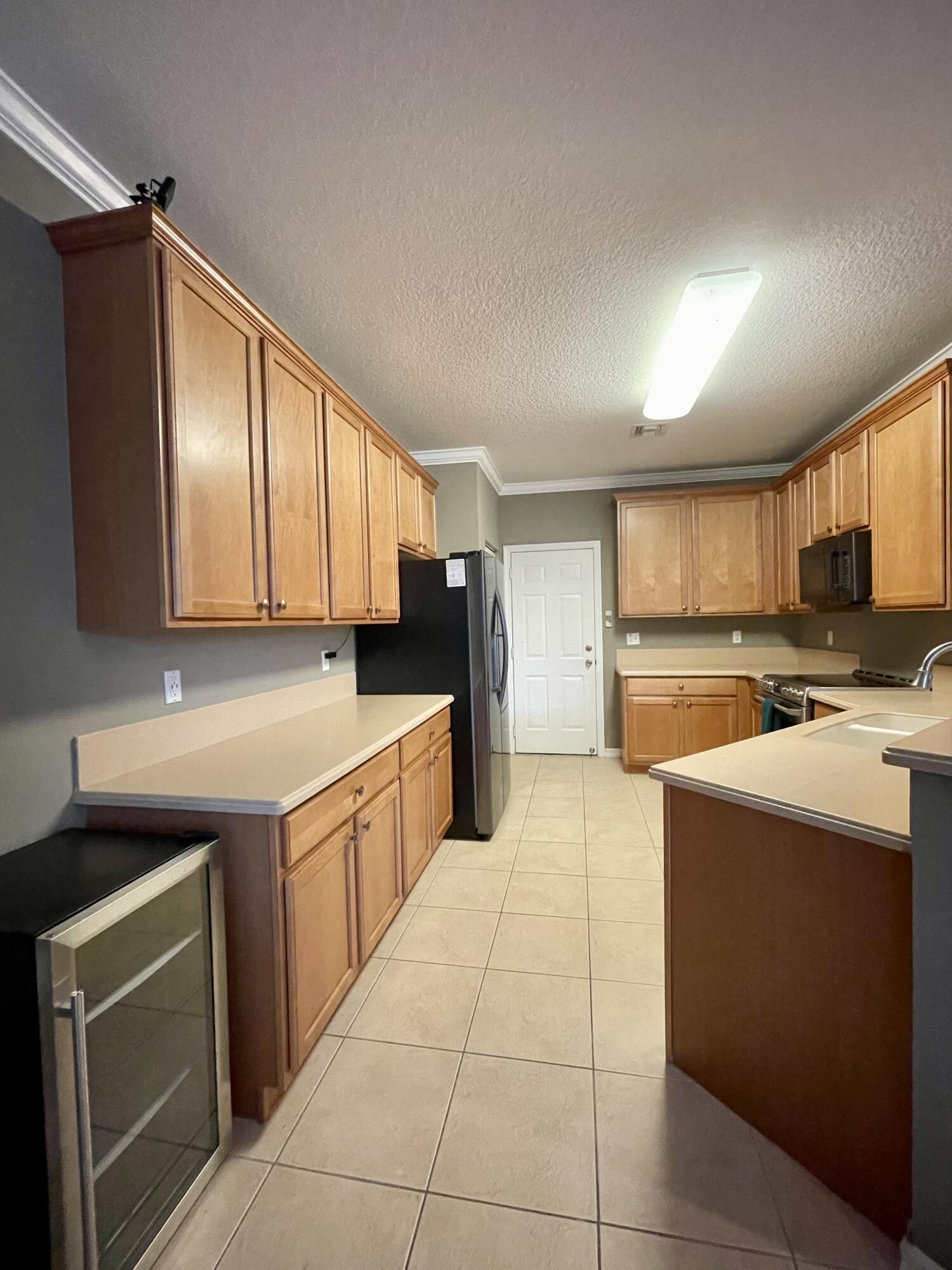 9085 Villa Palma Lane