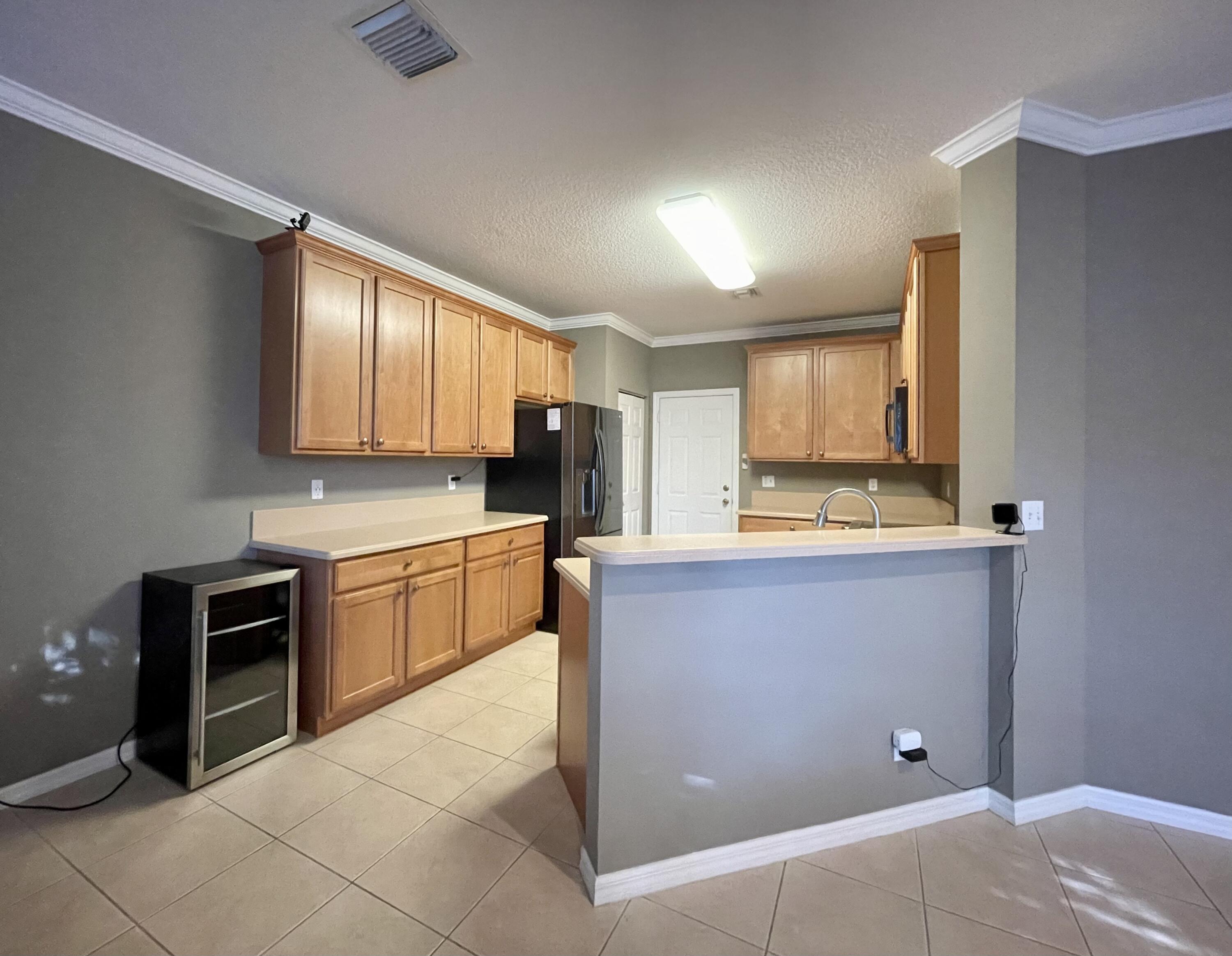 9085 Villa Palma Lane