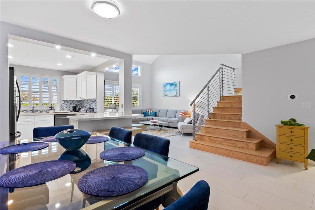 205 Mainsail Circle Unit: 205