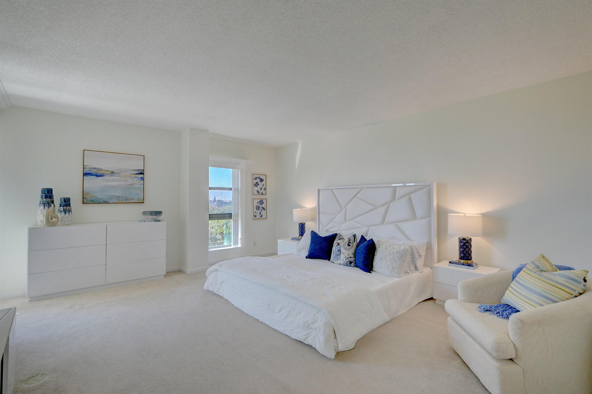 2917 S Ocean Boulevard Unit: 405