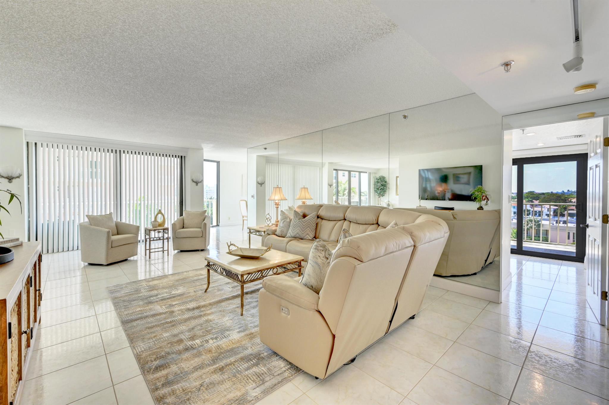 2917 S Ocean Boulevard Unit: 405