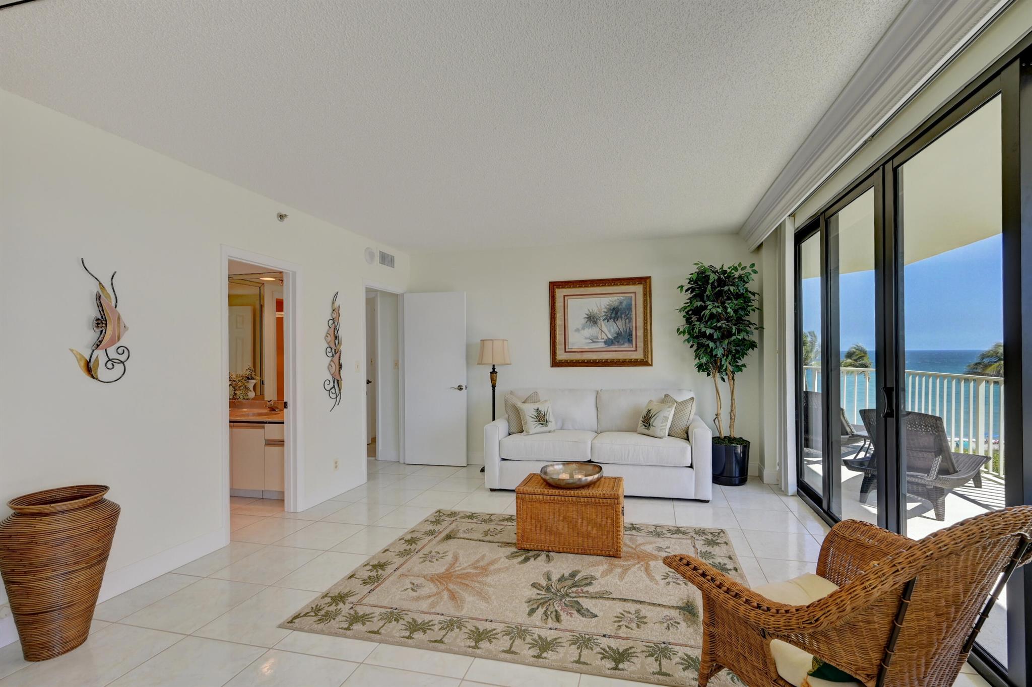 2917 S Ocean Boulevard Unit: 405
