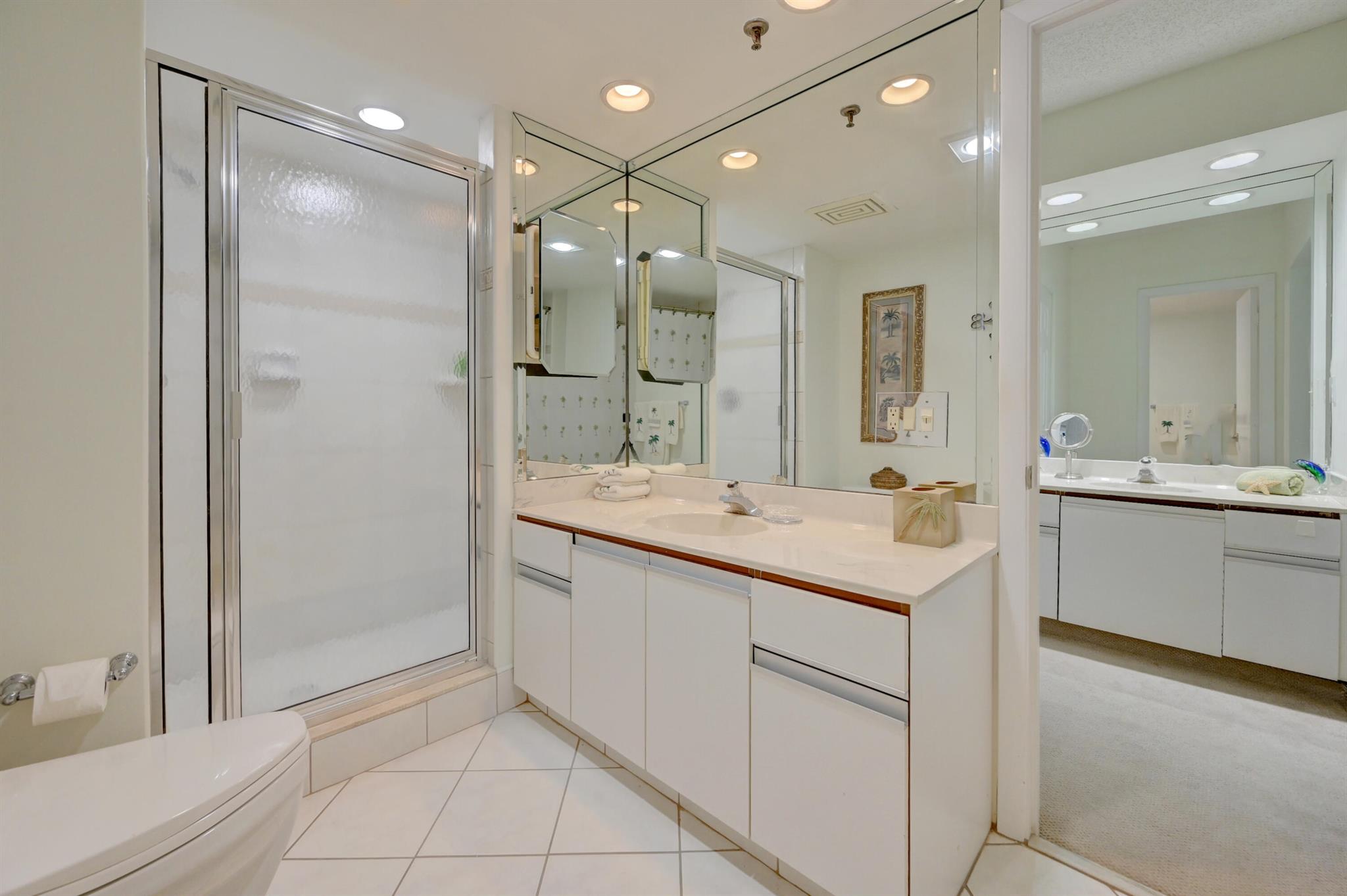 2917 S Ocean Boulevard Unit: 405