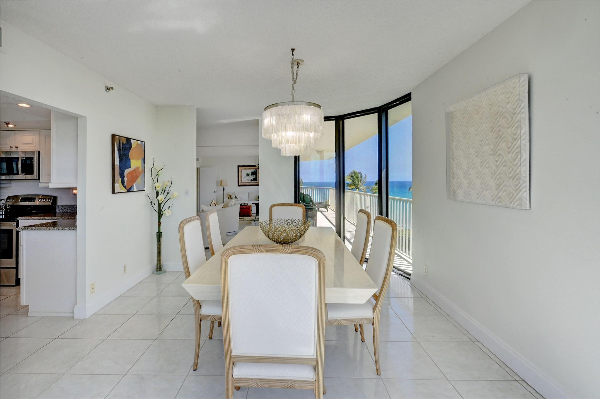 2917 S Ocean Boulevard Unit: 405