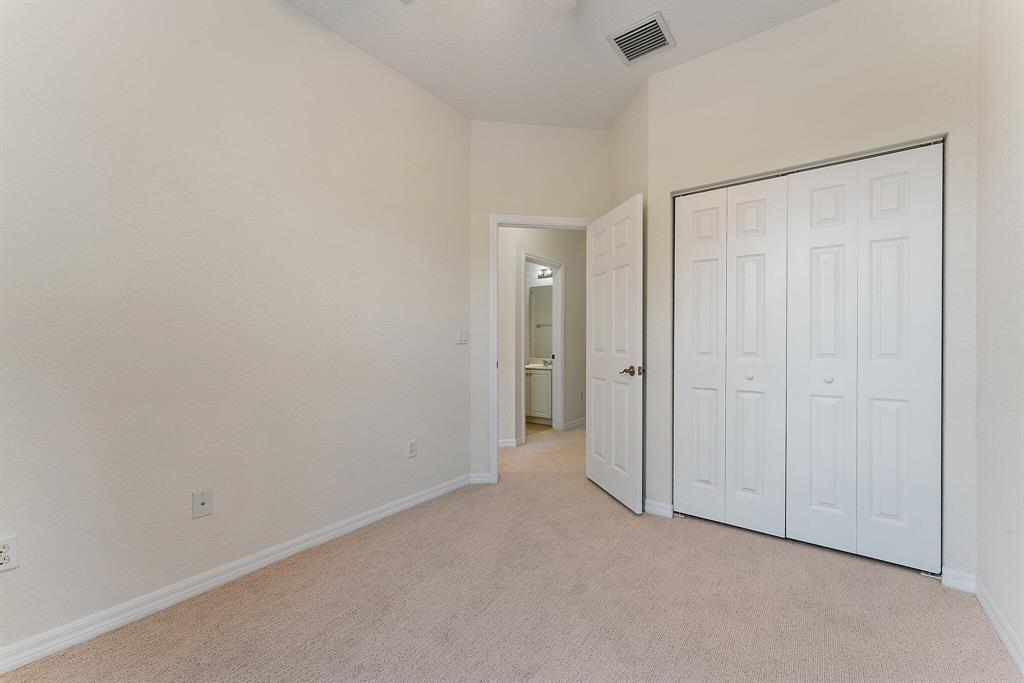 128 W Thatch Palm Circle