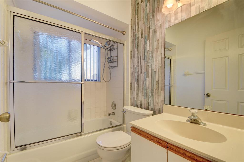 12 Via De Casas Sur Unit: 201