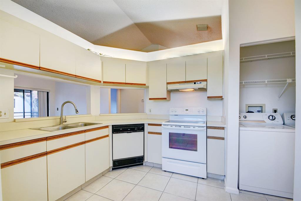 12 Via De Casas Sur Unit: 201