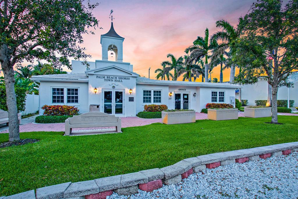 185 Lake Drive