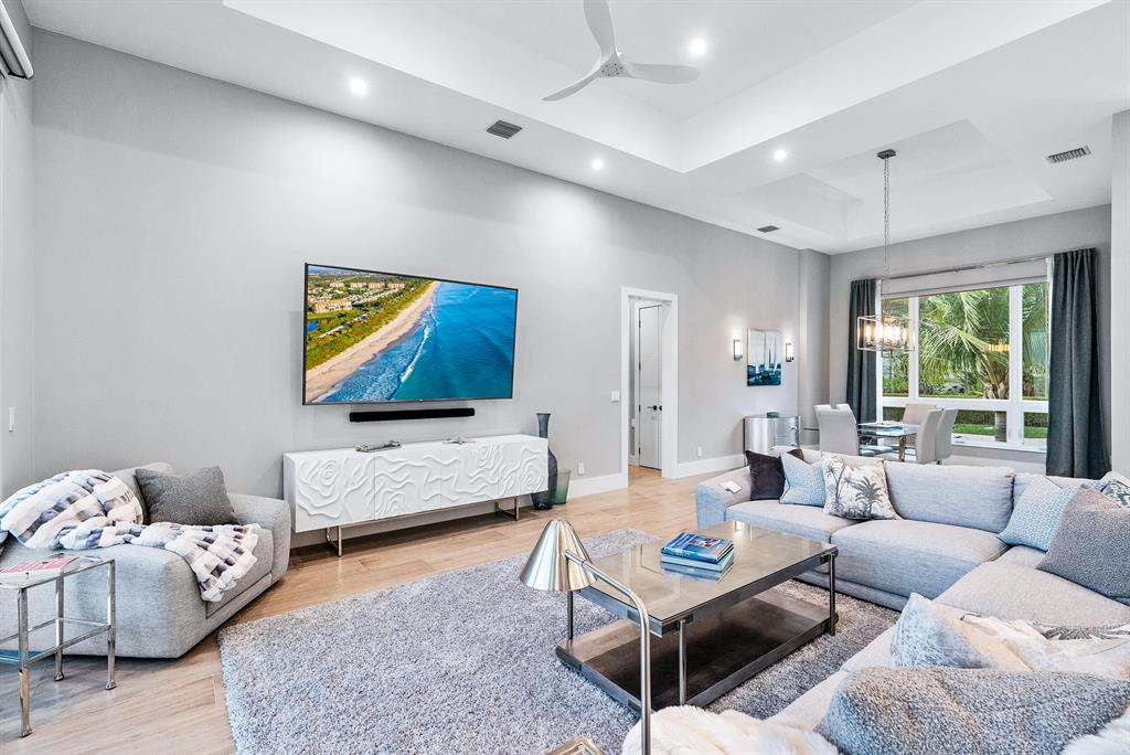 185 Lake Drive