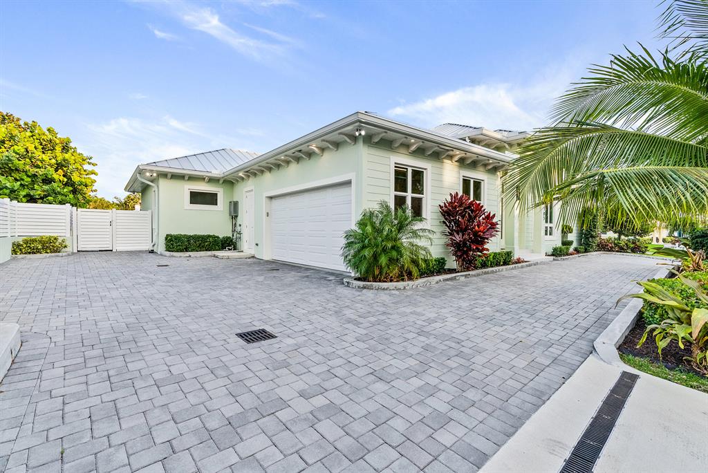 185 Lake Drive
