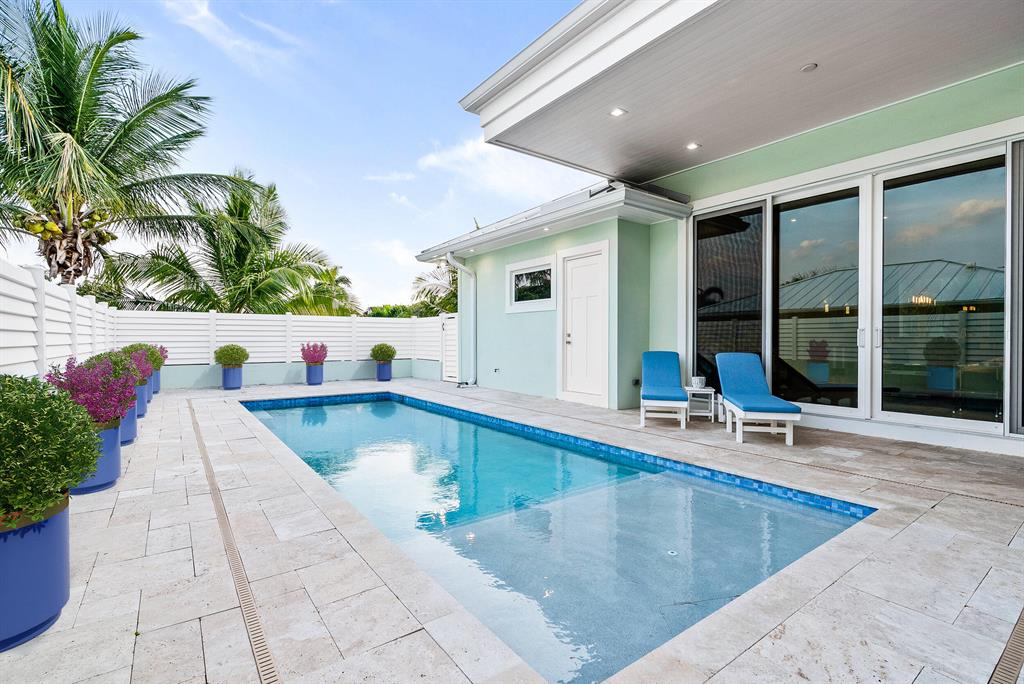 185 Lake Drive