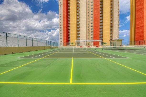 2650 Lake Shore Drive Unit: 702