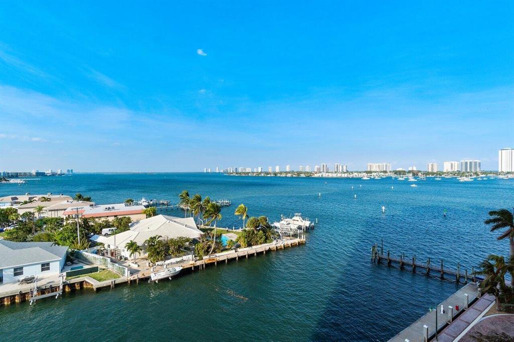 2650 Lake Shore Drive Unit: 702