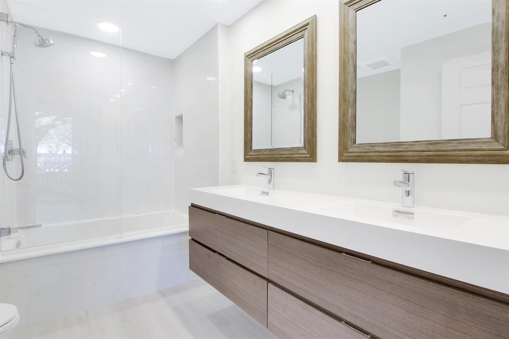 1140 University Boulevard Unit: 13