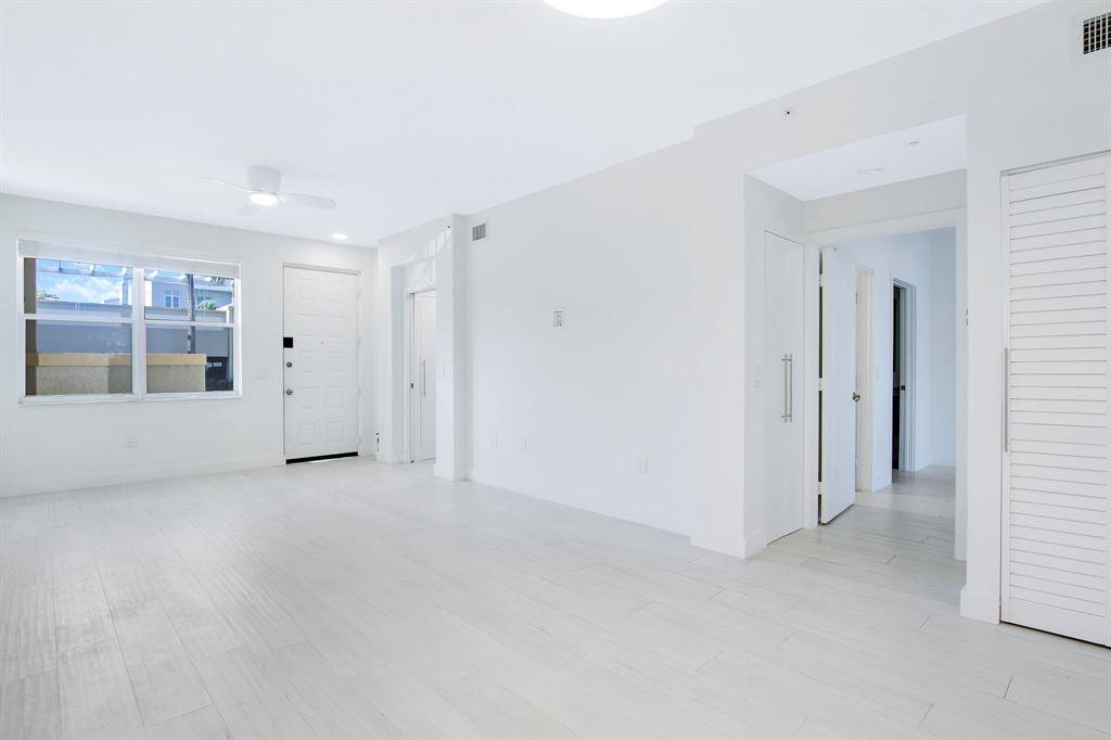 1140 University Boulevard Unit: 13