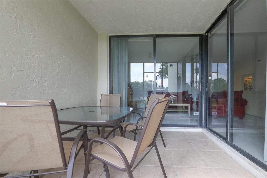 1915 Lavers Circle Unit: E103