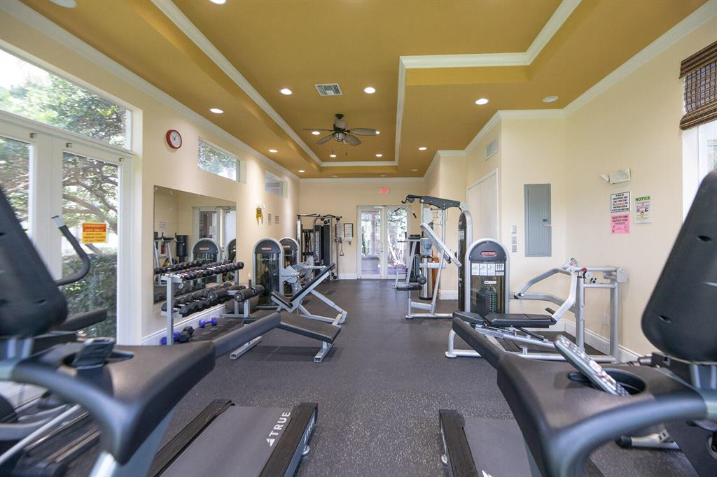 1915 Lavers Circle Unit: E103