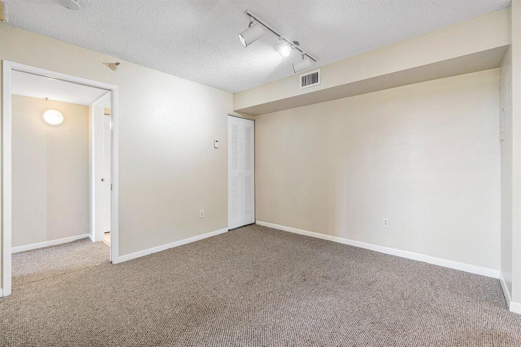 135 Yacht Club Way Unit: 102