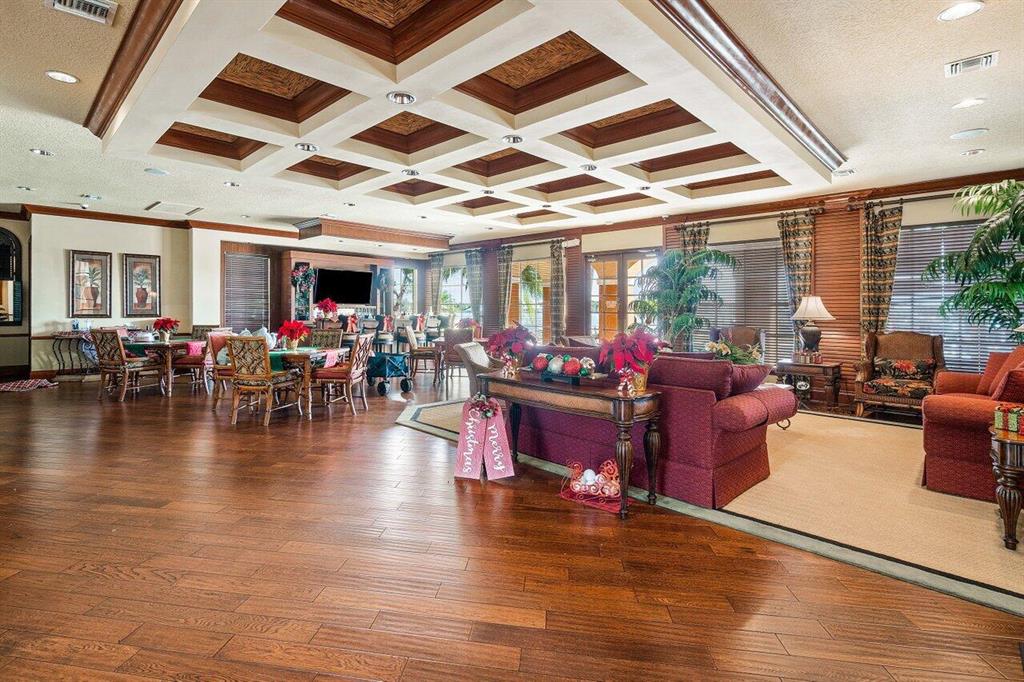 135 Yacht Club Way Unit: 102