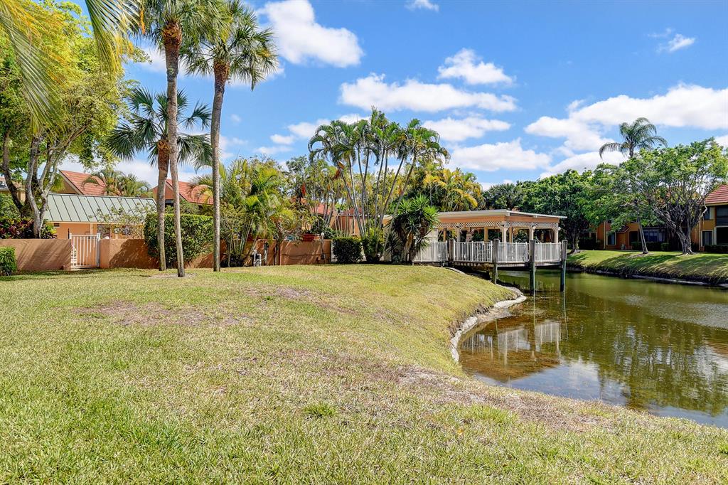 11135 Green Lake Drive Unit: 101