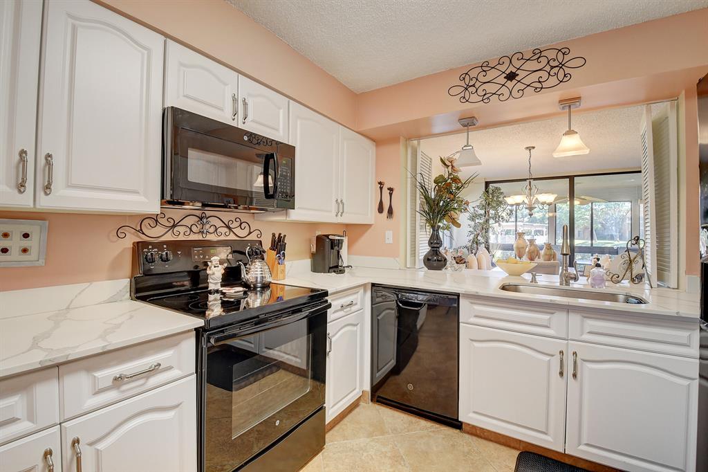 11135 Green Lake Drive Unit: 101
