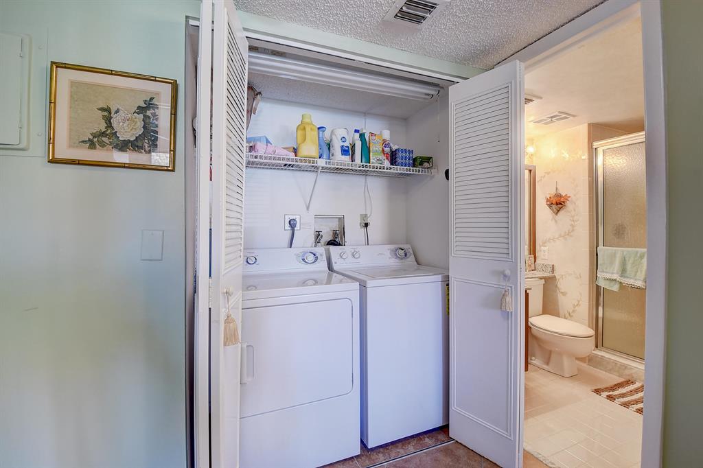 11135 Green Lake Drive Unit: 101