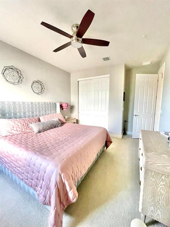 1127 Dakota Drive