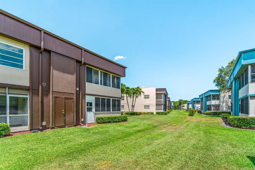 641 Normandy Lane Unit: N