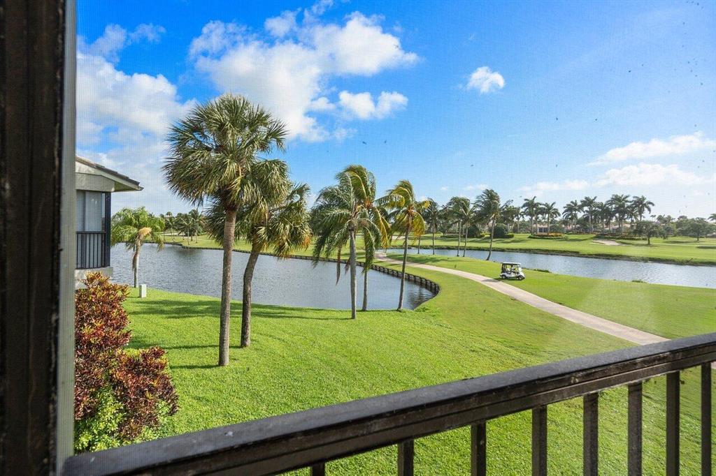 11 Eastgate Drive Unit: B