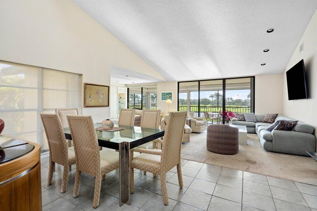 11 Eastgate Drive Unit: B