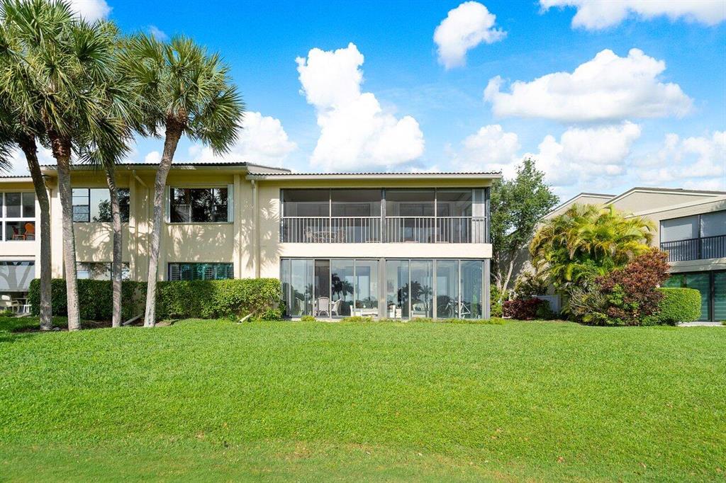 11 Eastgate Drive Unit: B