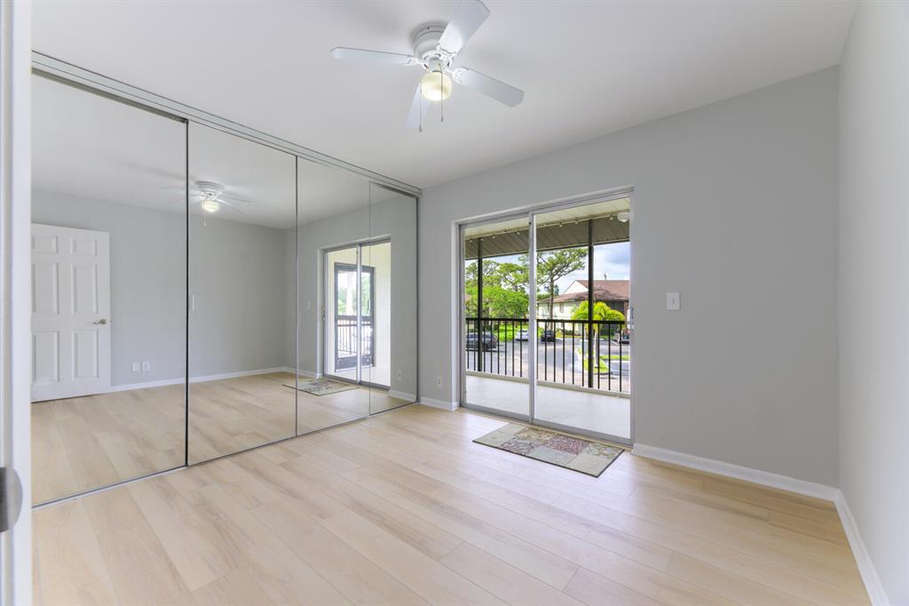 6271 Chasewood Drive Unit: F