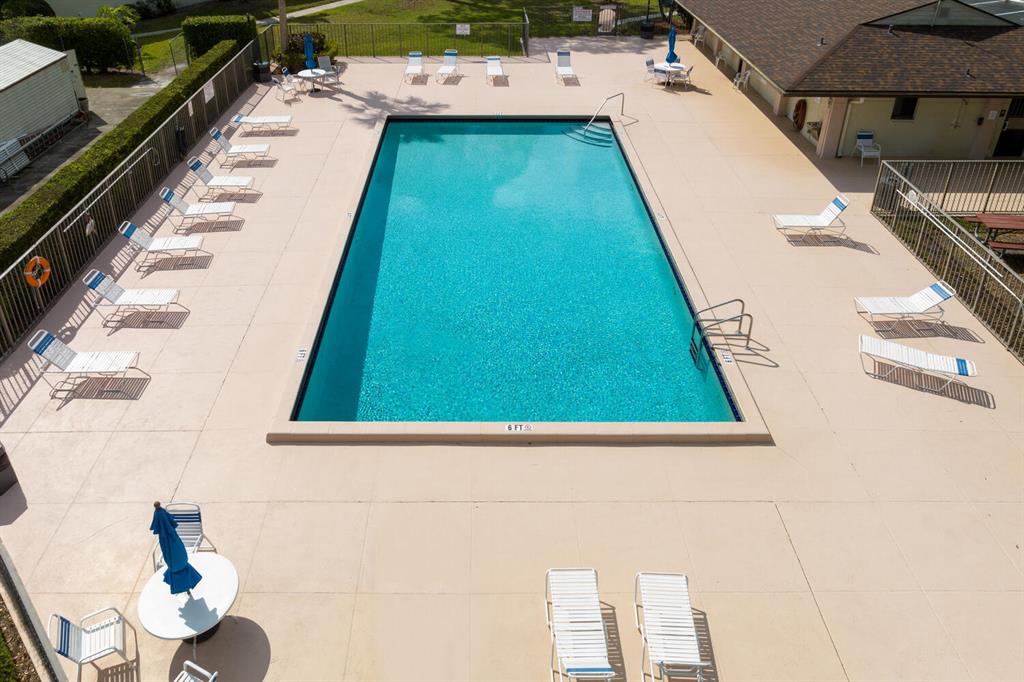 6271 Chasewood Drive Unit: F