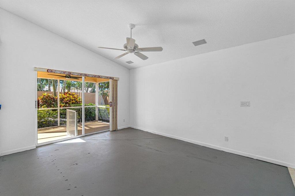 6858 Camille Street