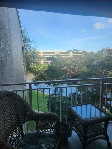 1865 Palm Cove Boulevard Unit: 9-309