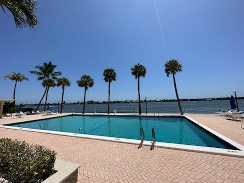 2600 N Flagler Drive Unit: 313
