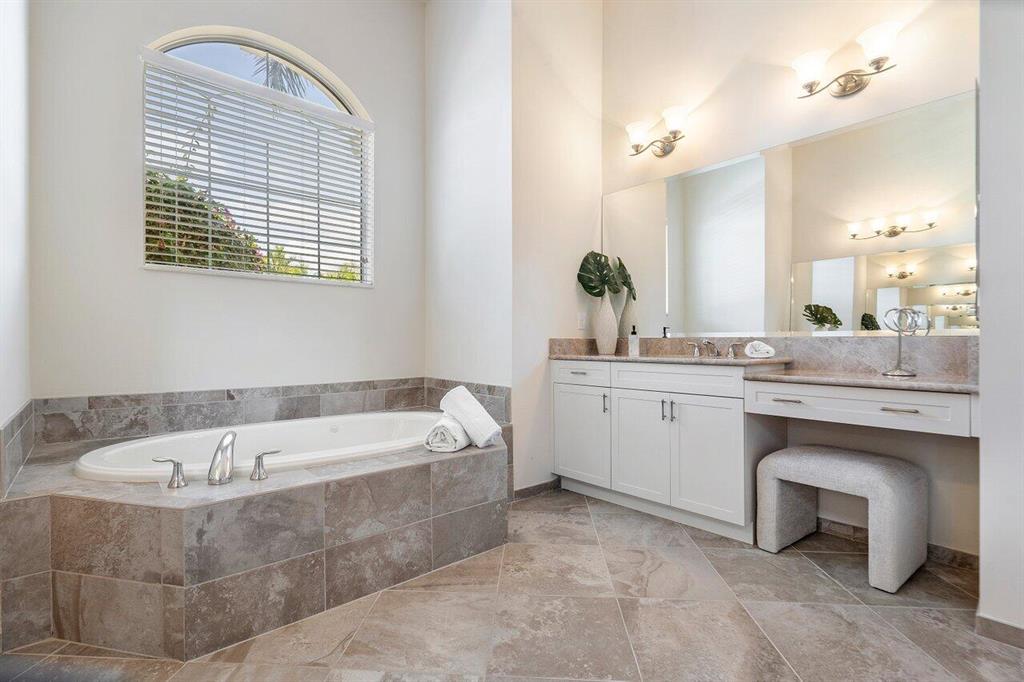 17401 Vistancia Circle
