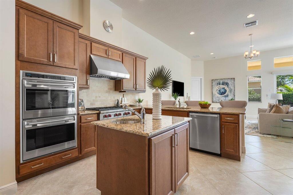 17401 Vistancia Circle
