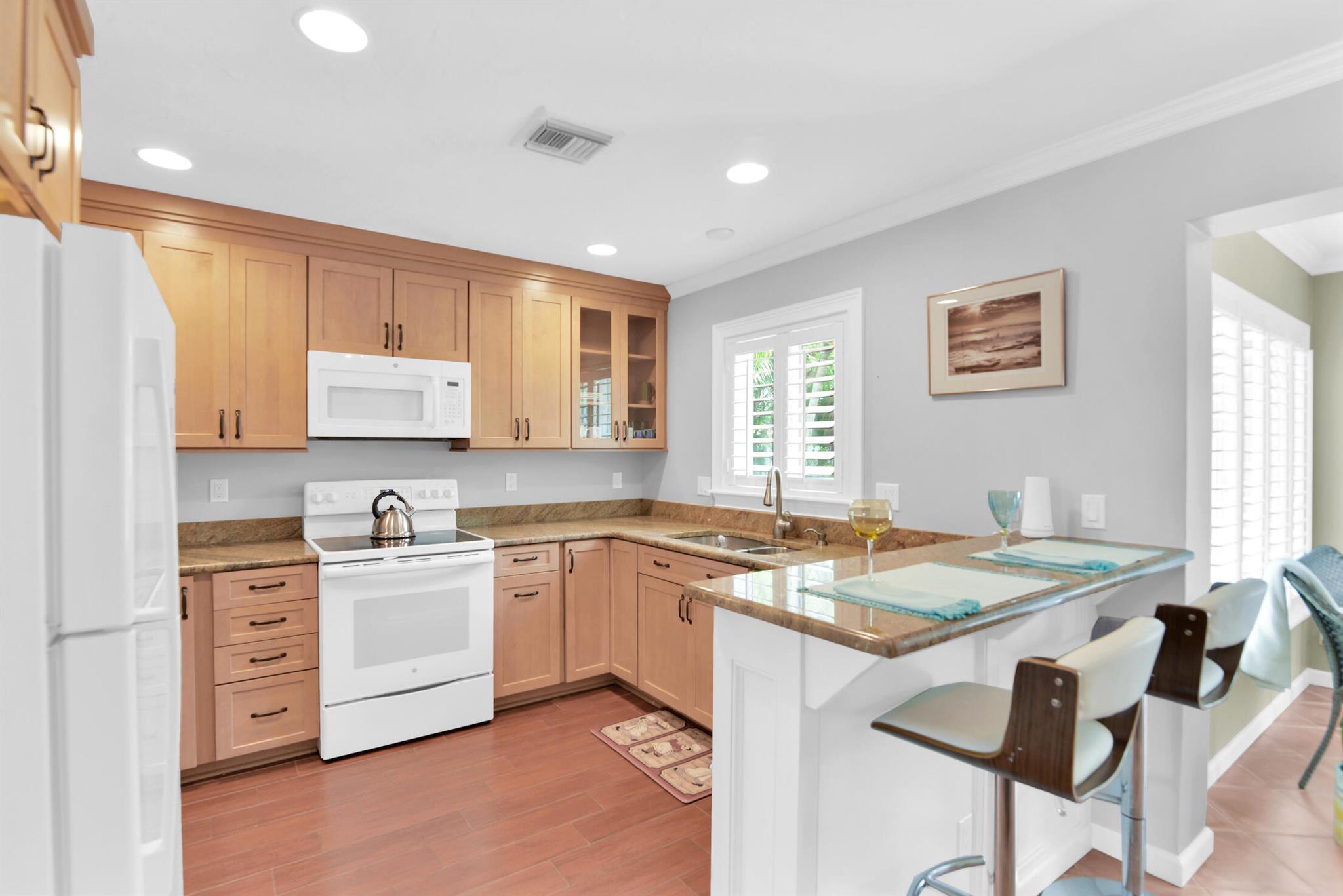 430 NE 25th Terrace