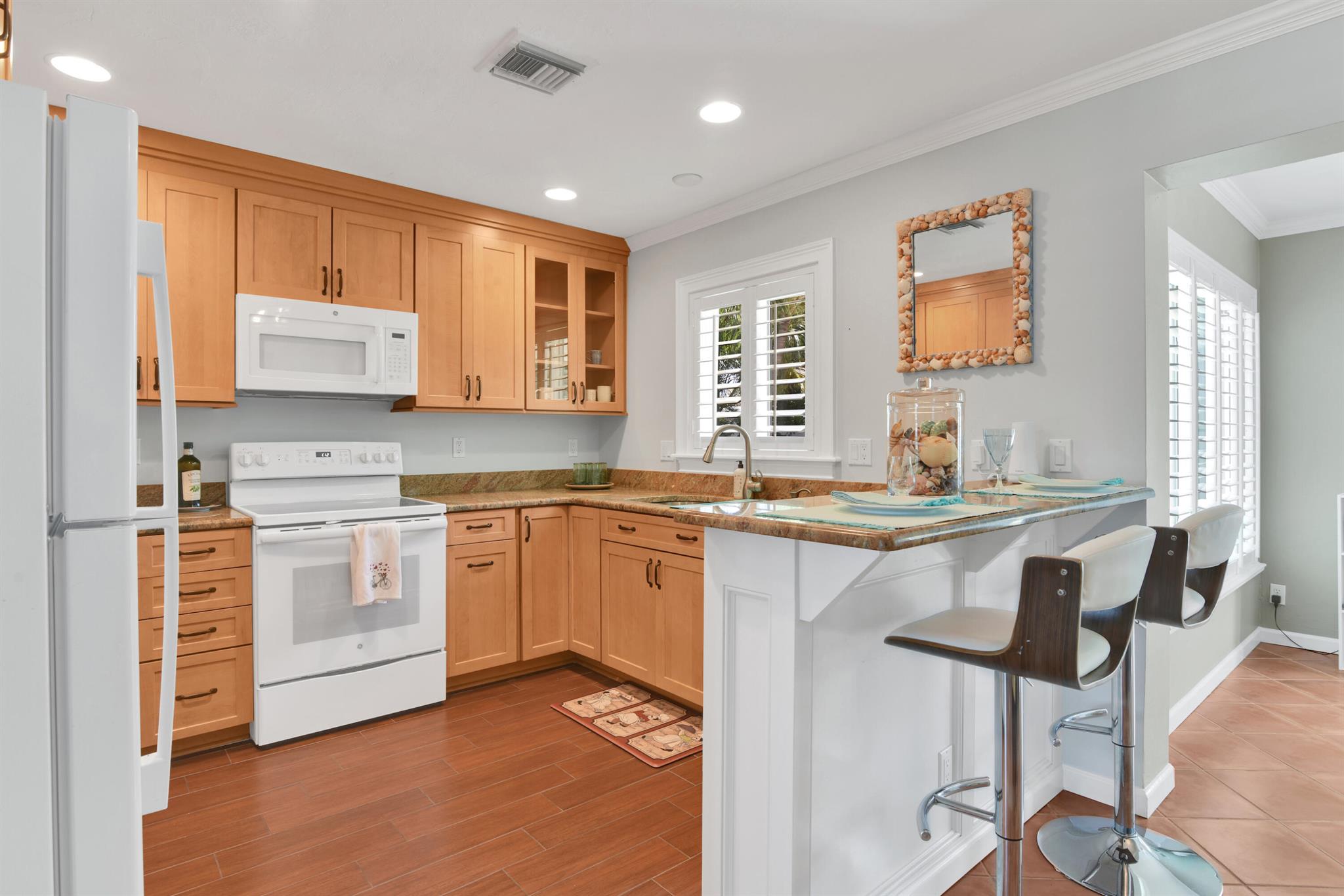 430 NE 25th Terrace