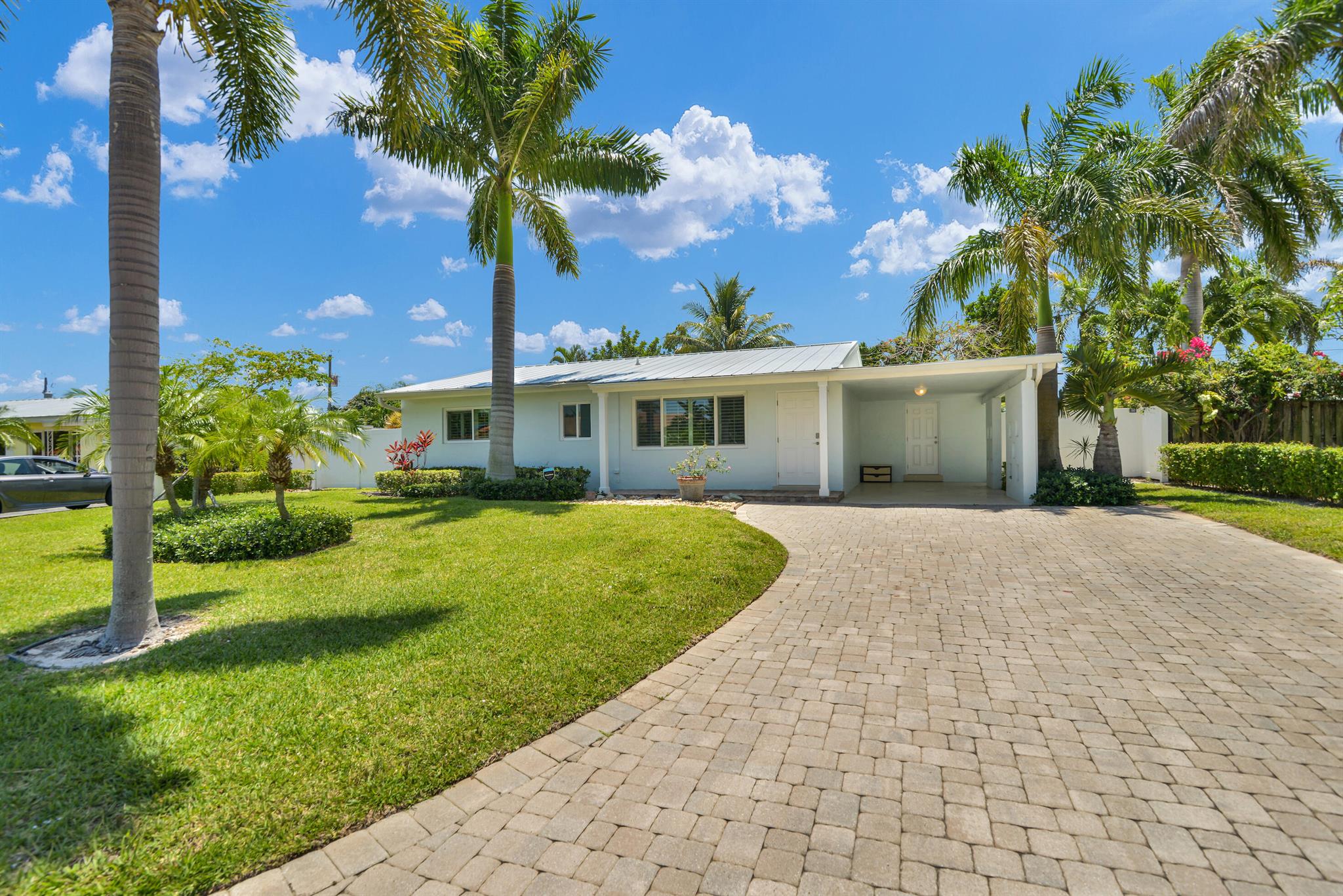 430 NE 25th Terrace
