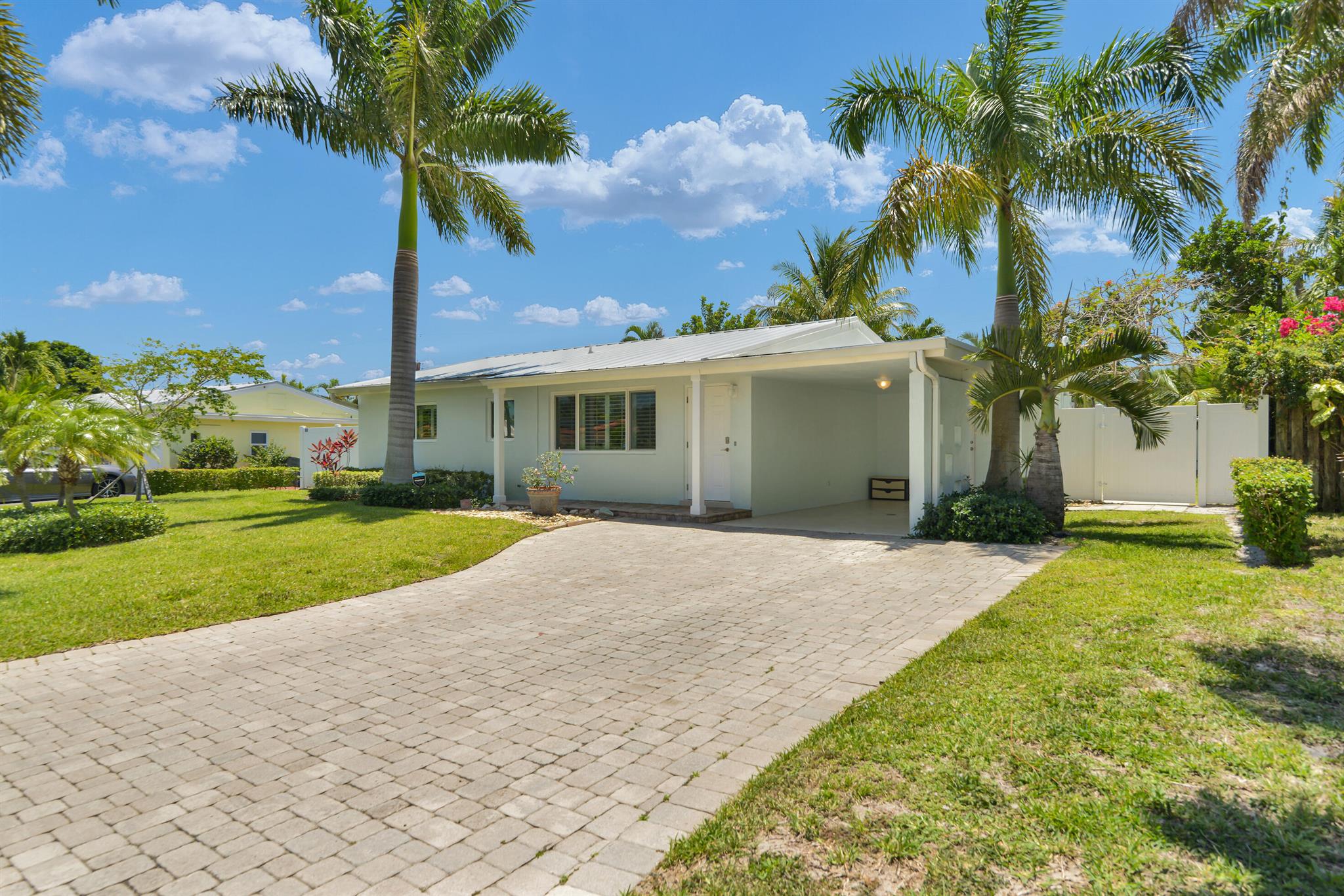 430 NE 25th Terrace