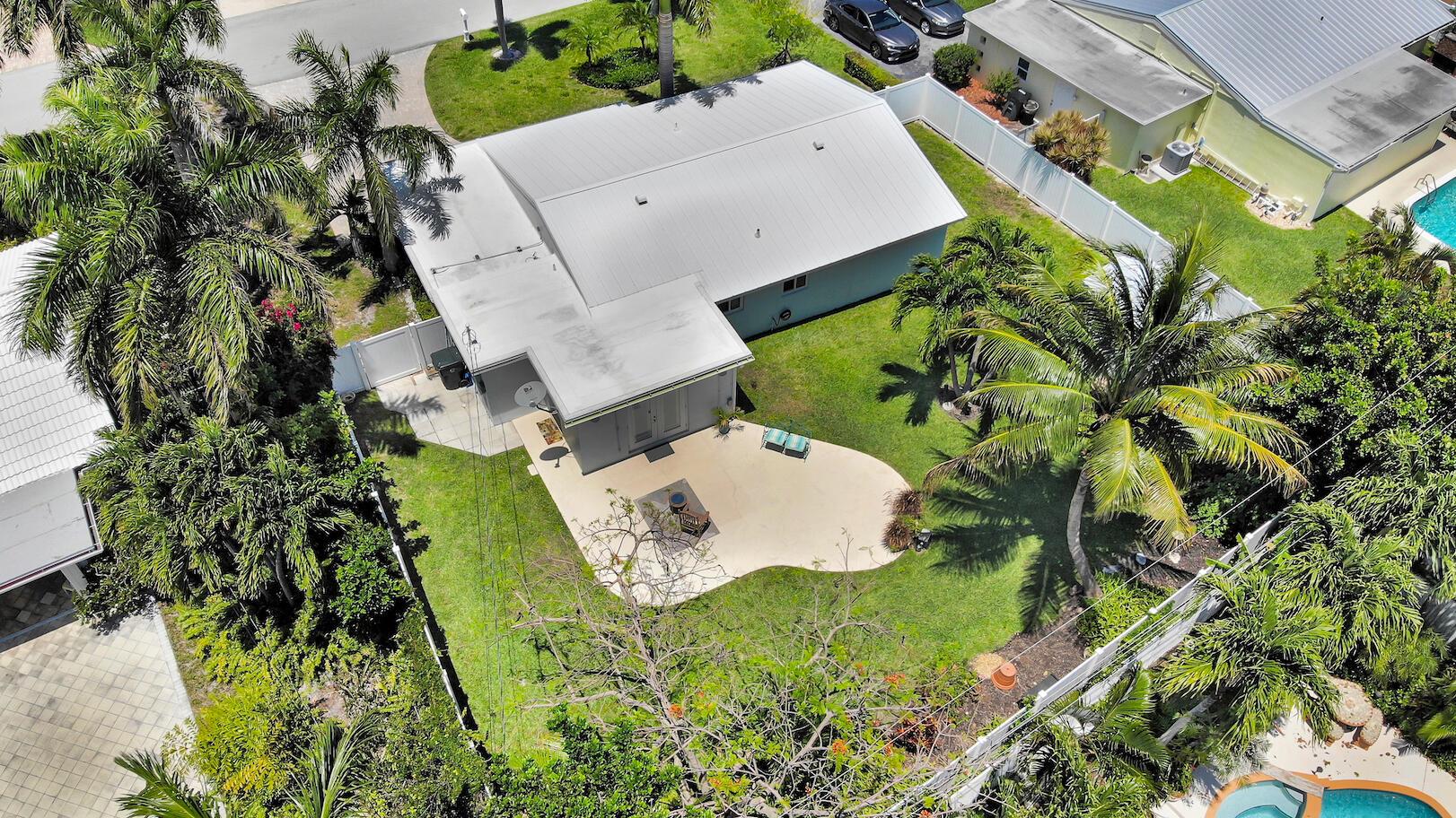 430 NE 25th Terrace