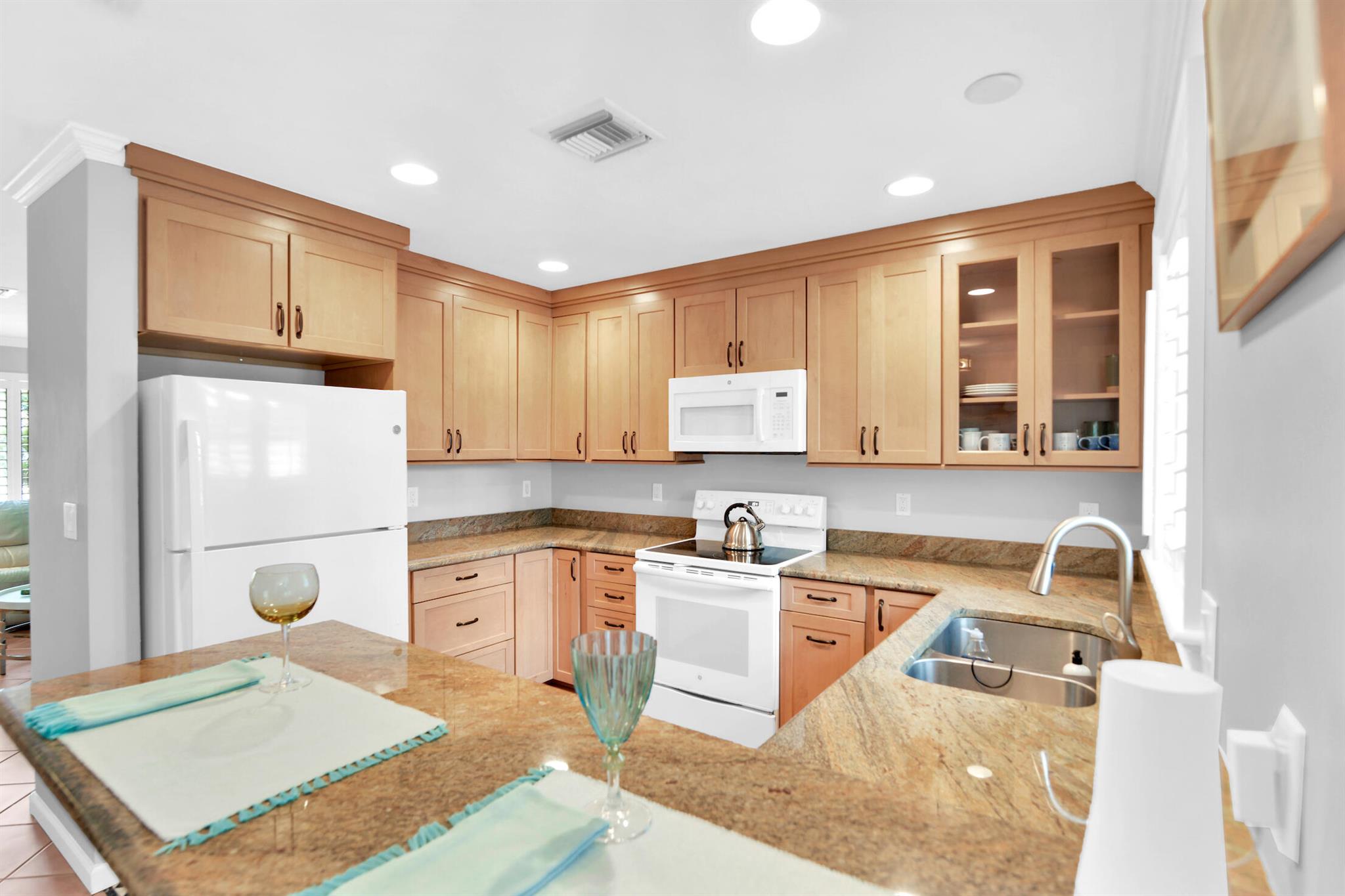 430 NE 25th Terrace